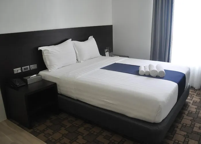 Hotel Mezzo 4*